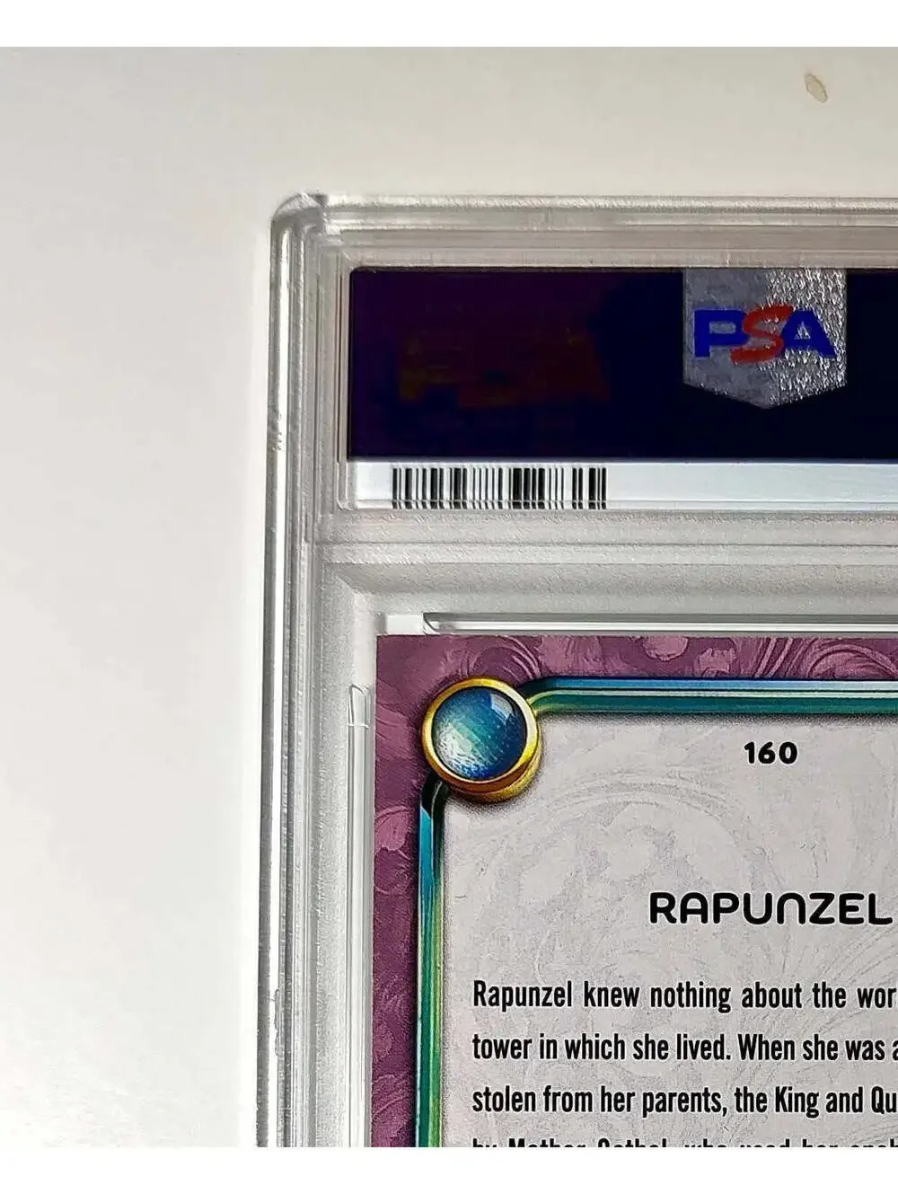 Rapunzel 2025 Topps Disney Cartoon Princess #160 Card Tangled PSA 8